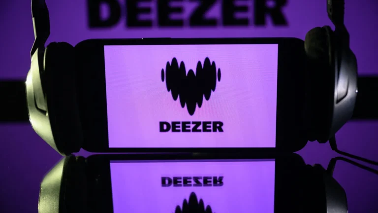 Deezer vai sinalizar músicas criadas com inteligência artificial