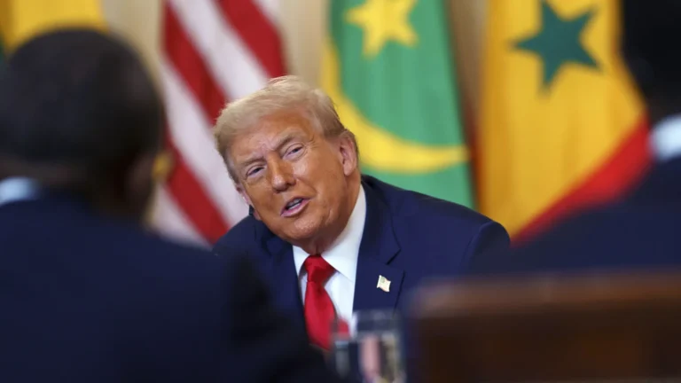 EUA anuncia tarifa de 35% a produtos do Canadá a partir de 1 de agosto