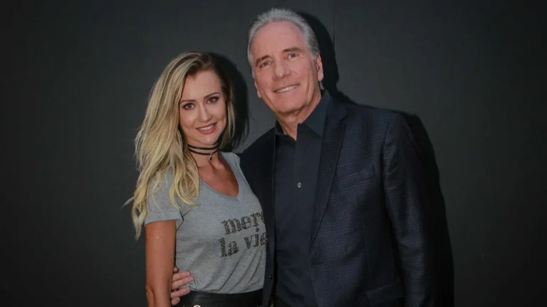 Ana Paula Siebert diz se continuará mostrando filha após ataques nas redes