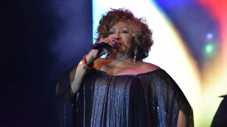 Alcione dedica show no Rio de Janeiro a Preta Gil: ‘Minha filha’