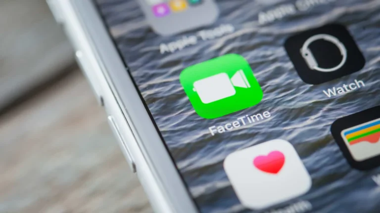 iPhone será capaz de desfocar automaticamente fotos e vídeos com nudez