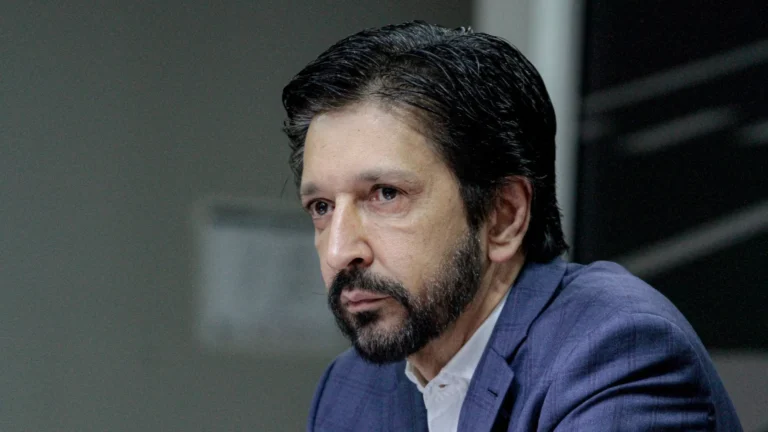 Nunes repete Trump e Tarcísio, contesta TSE e defende candidatura de Bolsonaro em 2026