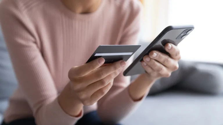 Trump critica 25 de Março, mas pirataria no Brasil predomina em marketplaces na internet