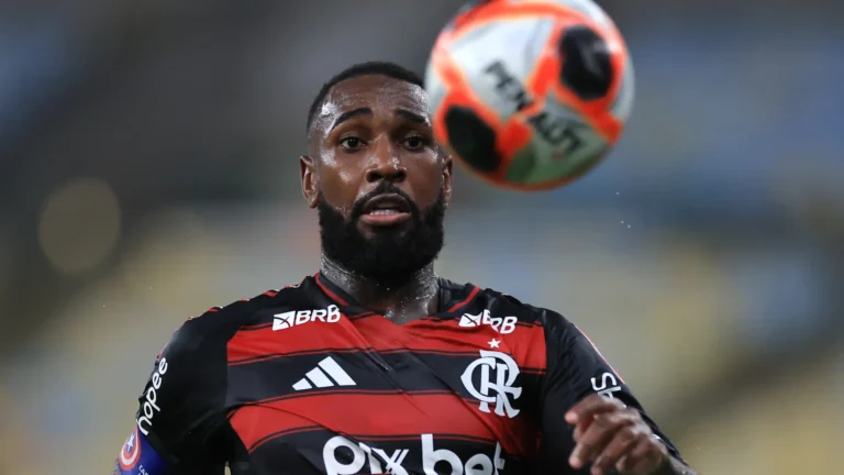 Zenit paga multa de R$ 160 milhões e Gerson está de saída do Flamengo