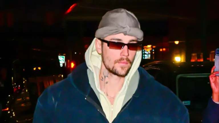 Justin Bieber lança álbum e é elogiado nas redes sociais