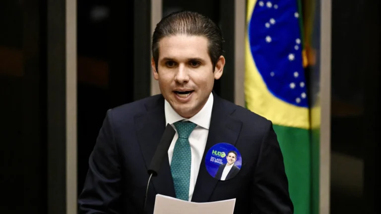 Motta contratou cinco parentes de funcionárias fantasmas em seu gabinete