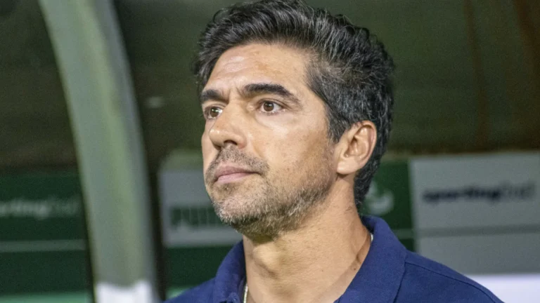 Abel cita ‘calcanhar de Aquiles’, mas Palmeiras mostra mais problemas
