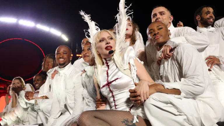 Lady Gaga negocia retorno ao Brasil para shows em 2026; saiba mais detalhes
