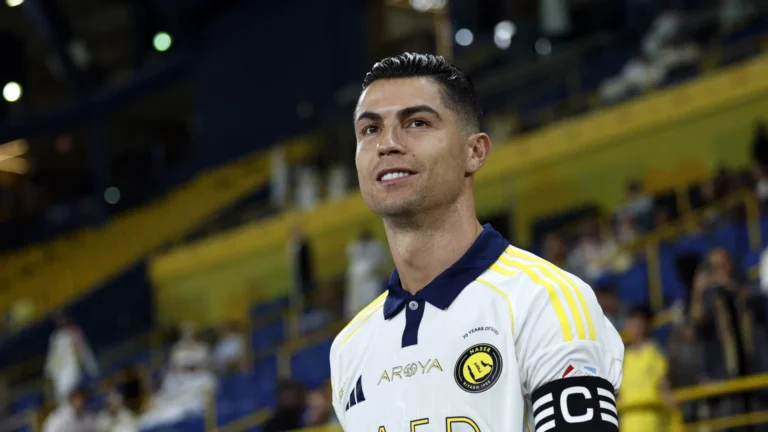 Time de Cristiano Ronaldo recusa zagueiro e o manda de volta para Holanda: ‘escândalo’