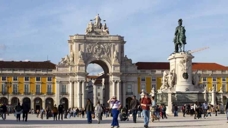 Portugal adia votação de pacote anti-imigração no Parlamento após polêmica