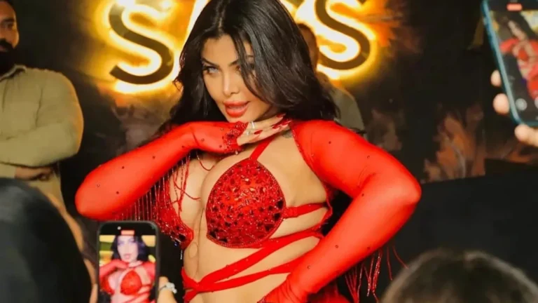 Dançarina do ventre é presa por usar ‘técnicas de sedução’