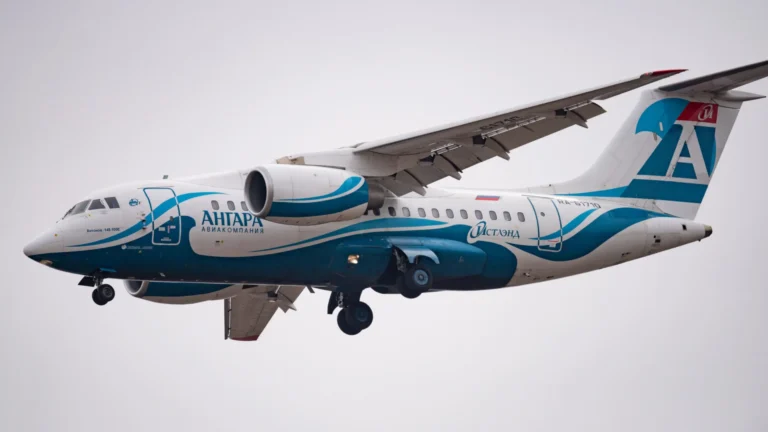 Avião com 49 pessoas desaparece no leste da Rússia