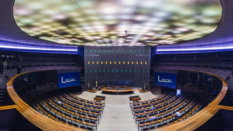 81% afirmam que não confiam no Congresso e 12% dizem confiar, mostra pesquisa