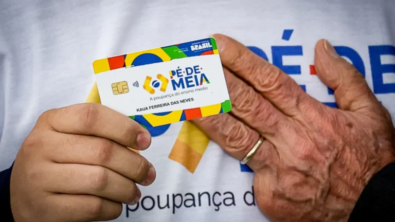 Pé-de-Meia: nascidos em novembro e dezembro recebem 5ª parcela