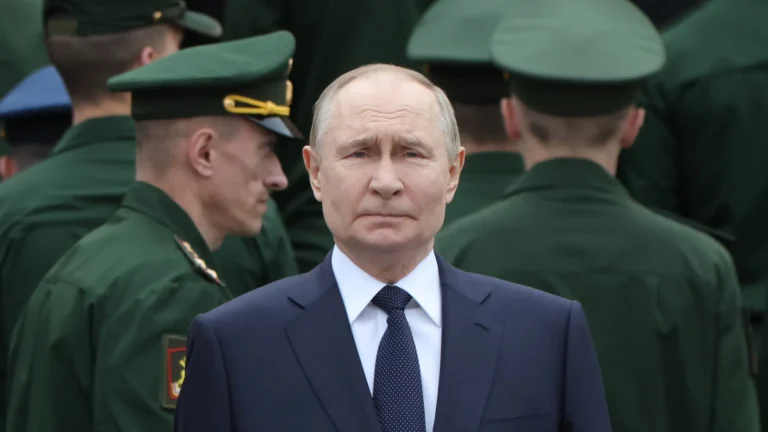 Kremlin minimiza ameaça nuclear de Trump