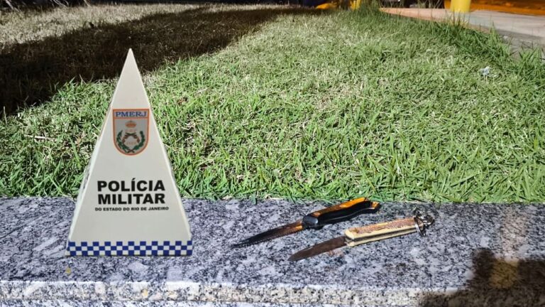 Homem é preso por ameaça e ato obsceno em ponto de ônibus de Santo Antônio de Pádua