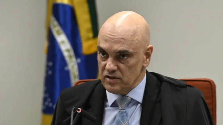 Defesas tiveram amplo e integral acesso ao processo, diz Moraes em relatório