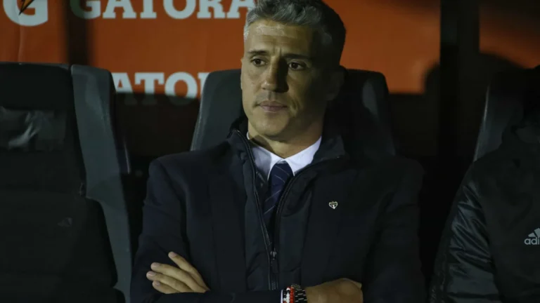 Crespo quer novo pacto no São Paulo e conta centímetros por dias melhores