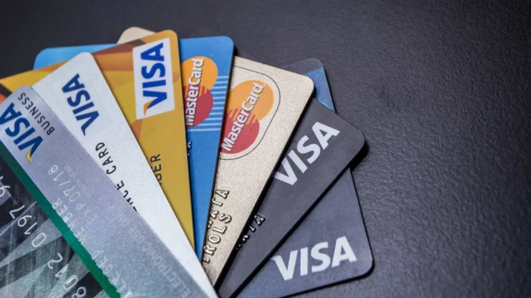 Como sair do rotativo, o crédito mais caro do mercado