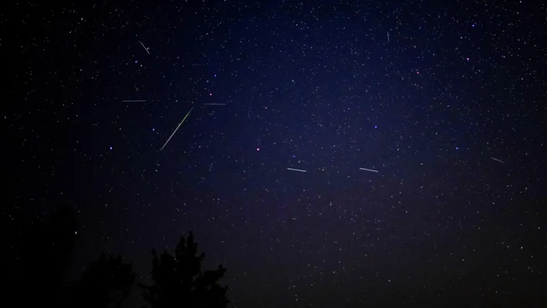 Chuva de meteoros Oriônidas pode ser vista na madrugada de terça (21) para quarta (22)