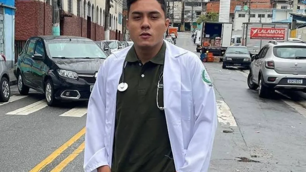 'Tem que sofrer mesmo', disse bombeiro durante atendimento a estudante de medicina baleado por PM