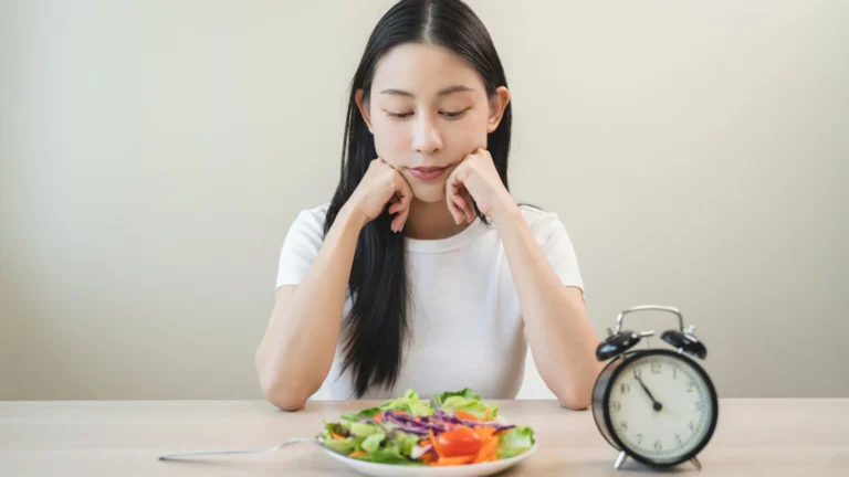 O que realmente acontece no seu corpo durante um jejum de 24 horas?