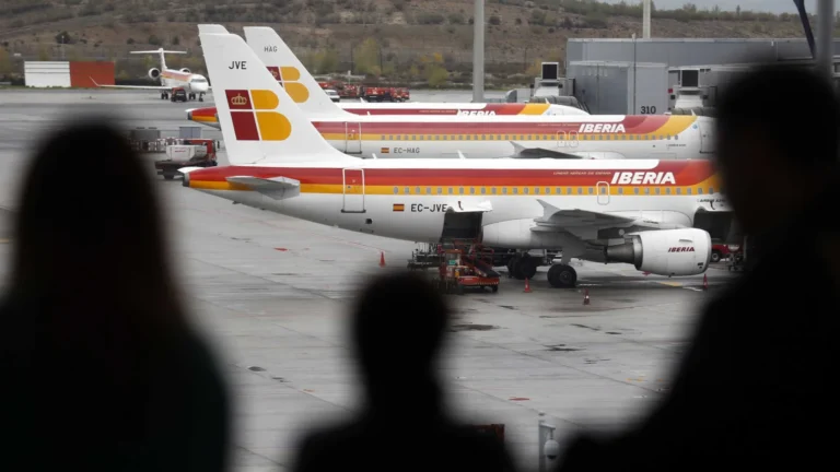 Avião para Madri volta para Guarulhos e aeroporto aciona emergência