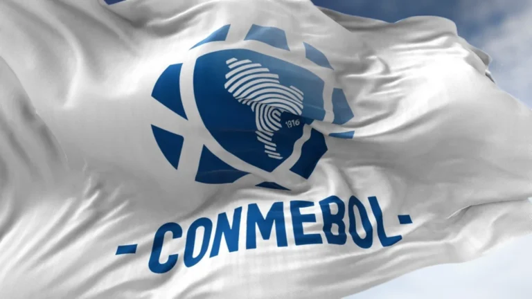 Conmebol cogita final da Libertadores fora da América do Sul, diz diretor