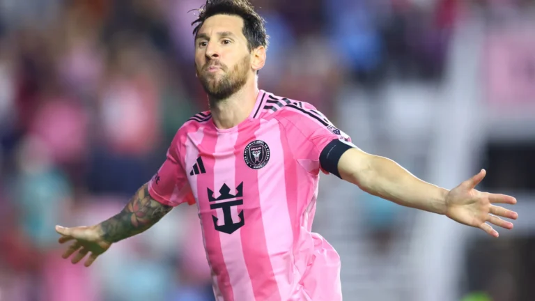 Brasil tem 25,9 mil Riquelmes, 363 Messis e 128 Maradonas, aponta Censo