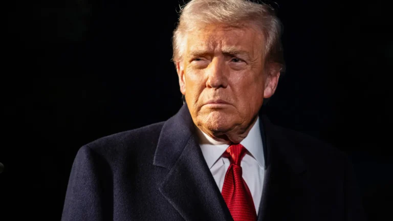 Trump se irrita com pergunta e diz que Epstein era um ‘pervertido doente’