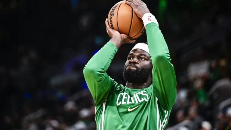 Celtics vencem 76ers com ajuda de Neemias. Bulls e Spurs fazem história