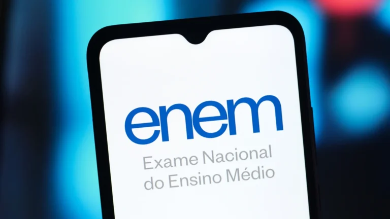 Ex-presidente do Inep sugere uso de IA para criar questões do Enem no futuro