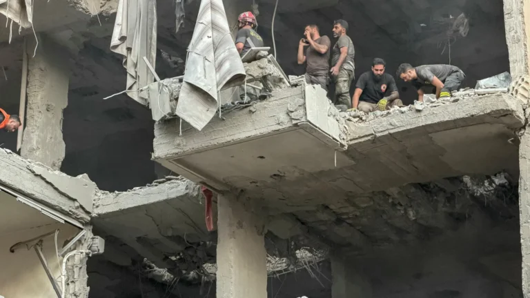 Israel ataca chefe do Hezbollah em Beirute e intensifica conflito no Líbano