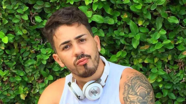 ‘Vai ter sempre’, diz Carlinhos Maia sobre vaias que recebeu no Galo da Madrugada