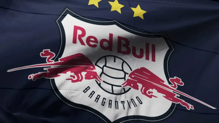 Bragantino anuncia multa a zagueiro por declarações misóginas contra árbitra