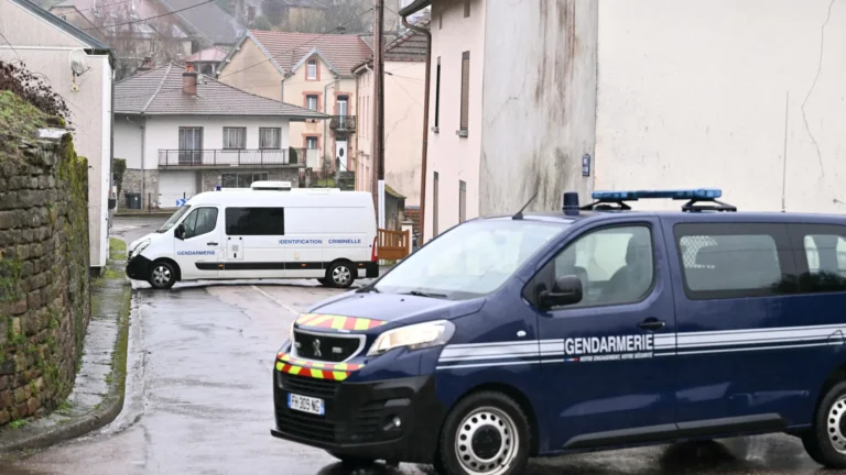 Portuguesa é presa após corpos de bebês serem achados em freezer