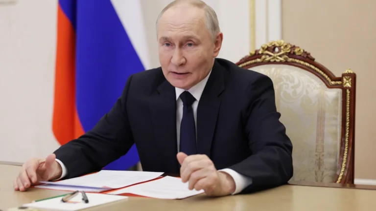 Putin discute receio de conflito em grande escala com líderes do Golfo Pérsico