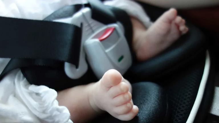 Ladrão rouba carro com bebê de 2 meses no interior do veículo em São Paulo