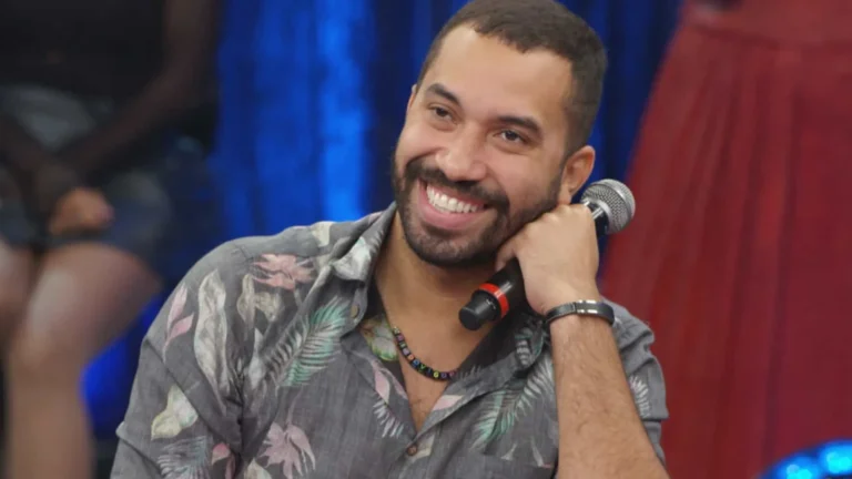 Gil do Vigor flerta com Breno após eliminação