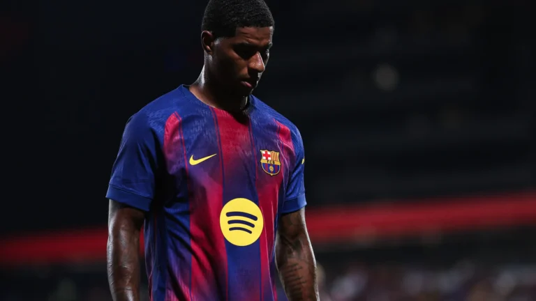 Barcelona quer manter Rashford, mas esbarra em exigência do United