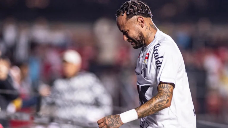 Po, Ancelotti, e eu?, reage Neymar durante a convocação