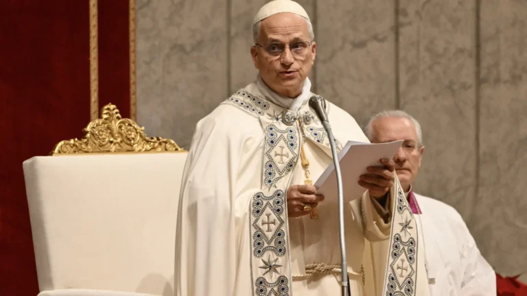 Papa Leão lamenta que guerra contra Irã “esteja cada vez pior”