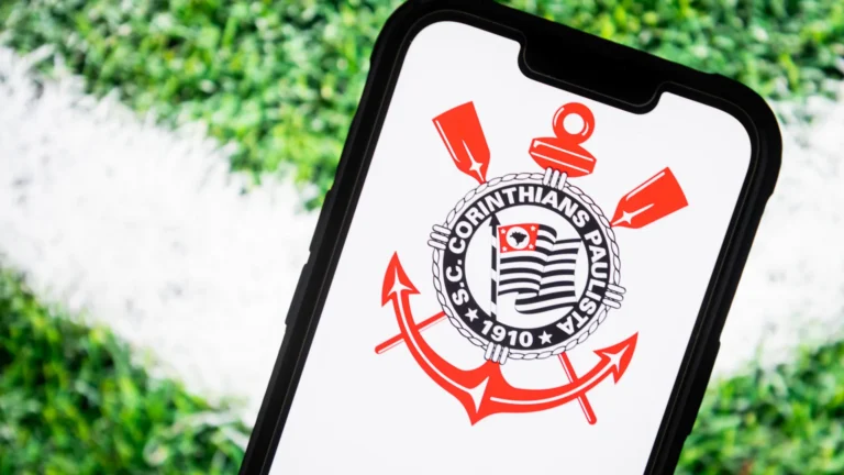 Corinthians encara Santos sob pressão e com possível volta de Neymar