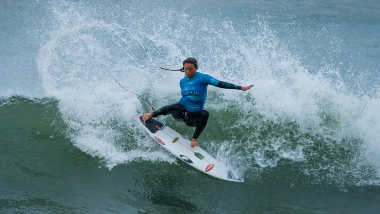 Laura Raupp cai na Austrália e adia sonho de chegar à elite mundial