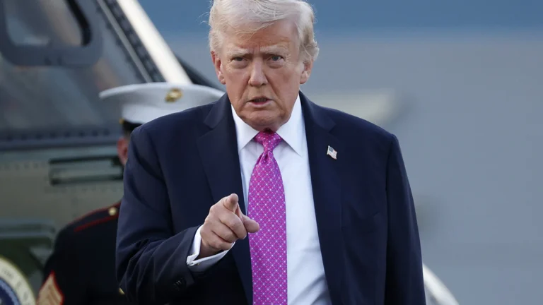Trump diz que está ‘dando surra’ no Irã e que ‘grande onda’ ainda está por vir