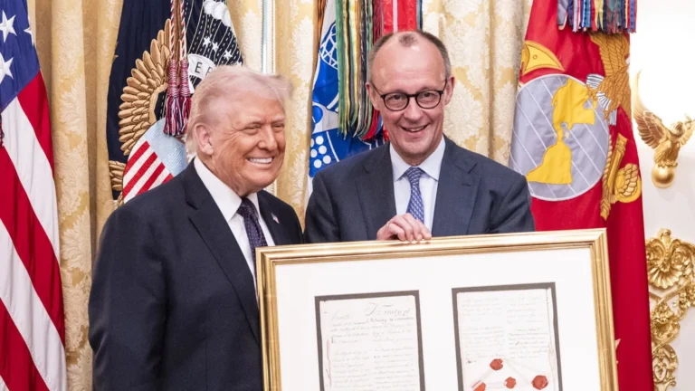 Estamos na mesma página sobre Irã, diz premiê da Alemanha ao lado de Trump