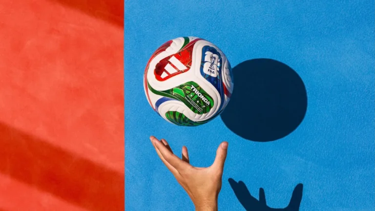 Nova bola da Copa fará jogo ser mais agressivo e veloz, diz fabricante