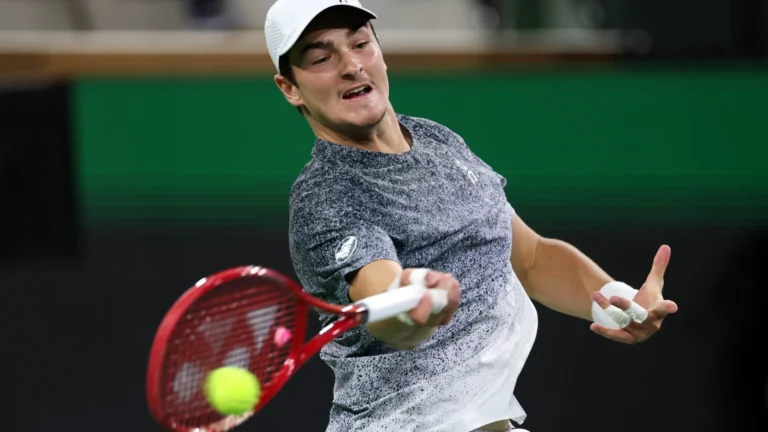 João Fonseca cai diante de Alcaraz e admite: ‘Vou dormir pensando no que faria diferente’