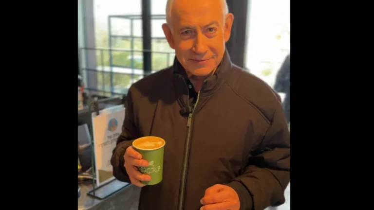 Netanyahu ironiza boatos sobre morte e diz estar “mortinho por café”