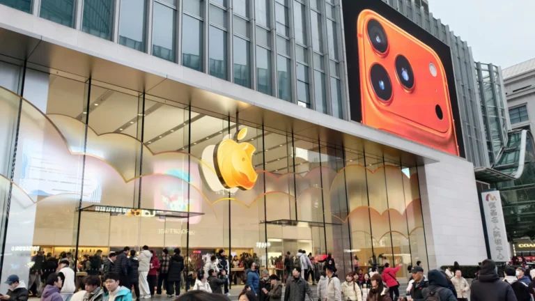 Aumento de vendas na China dá à Apple motivos para sorrir